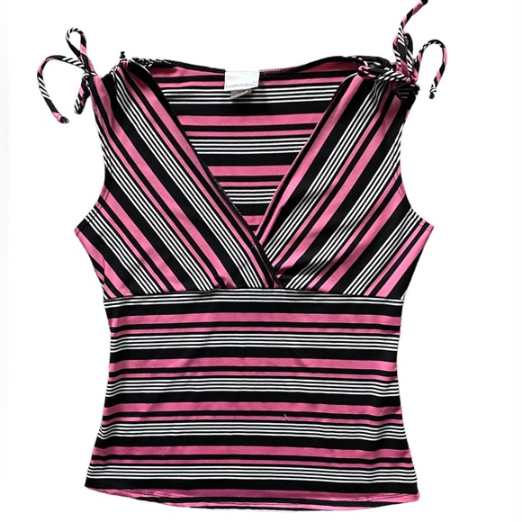 Fashion Bug Tops - Y2K Fashion Bug striped top